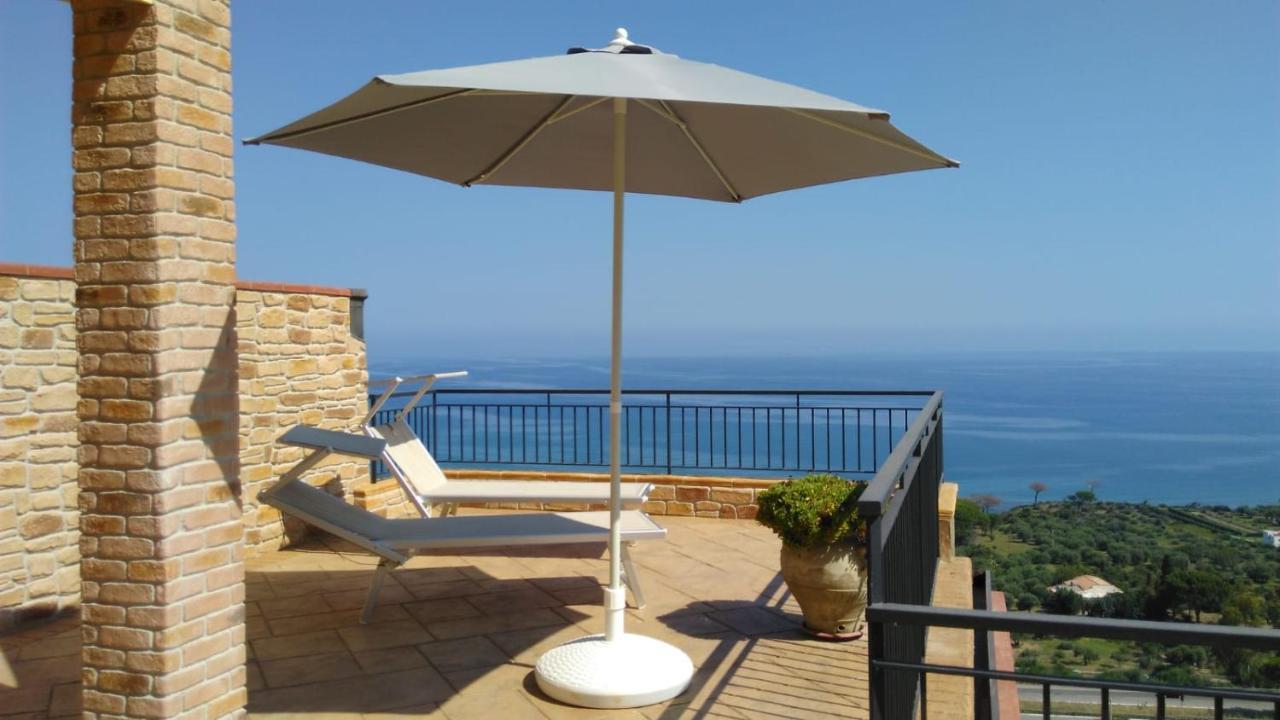 Villa Le Terrazze Чефалу Экстерьер фото